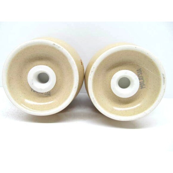 Mikasa Potters Touch Sausalito Salt and Pepper Shaker - Picture 4 of 10